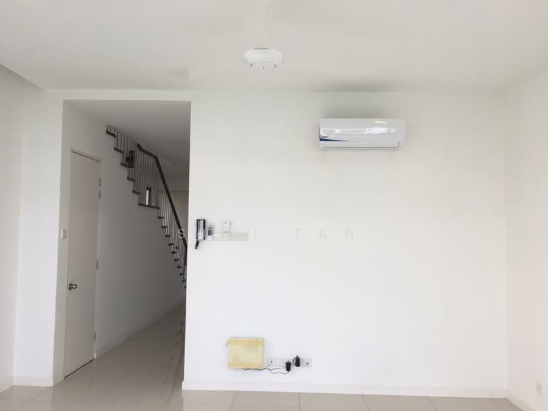 3-storey Terraced House for Rent in Lake Fields (Sungai Besi) - Suki Tan - Interior - PropertyGuru.com.my