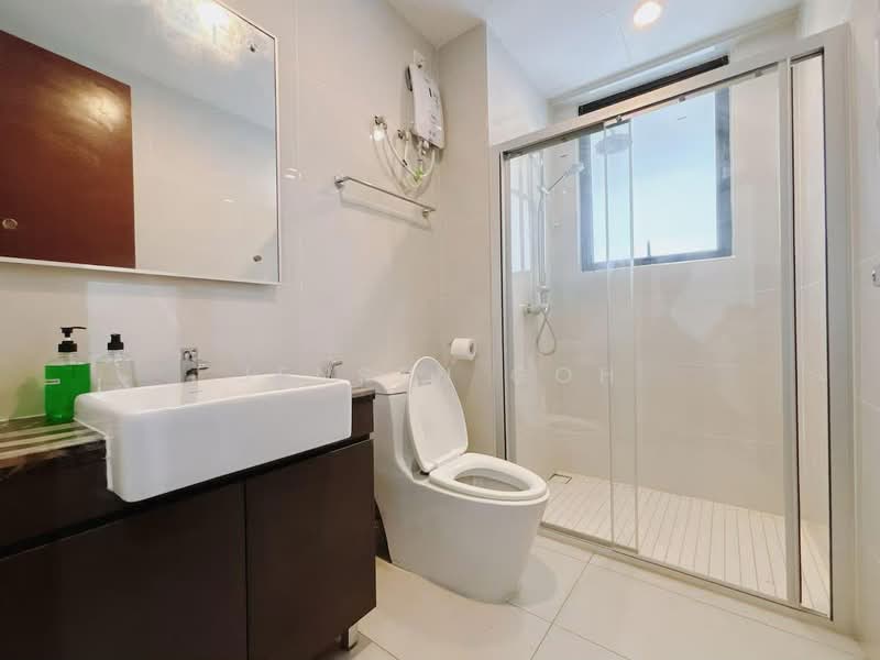 Kondominium untuk Disewa di Royal Strand @ Country Garden Danga Bay - Jensen Goh - Bathroom - PropertyGuru.com.my
