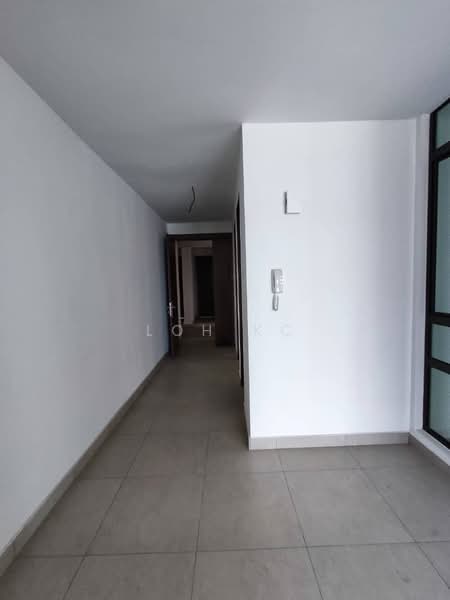 Servis Apartment untuk Dijual di Laguna Residences - Loh KC - Corridor - PropertyGuru.com.my