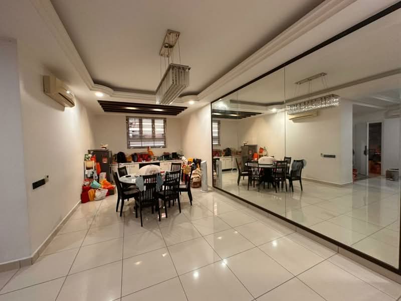 Rumah Berkembar untuk Dijual di Taman Nusa Bestari (Iskandar Puteri (Nusajaya)) - Eva Siow - Dining Room - PropertyGuru.com.my