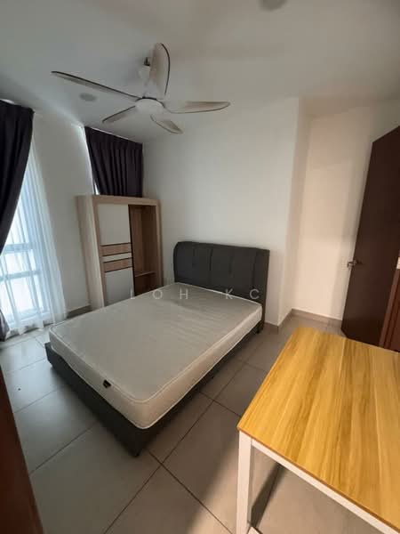 Servis Apartment untuk Dijual di Laguna Residences - Loh KC - Bedroom - PropertyGuru.com.my