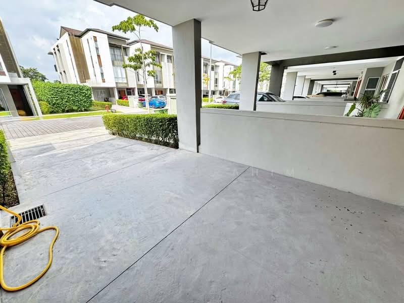 Townhouse for Sale in Tropicana Heights (Kajang) - Azli Ibrahim - Exterior - PropertyGuru.com.my