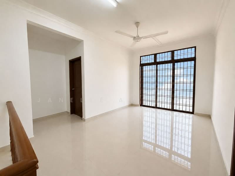 Semi-Detached House for Sale in Taman Perling (Perling) - Janelle Aw Yong - Living Room - PropertyGuru.com.my
