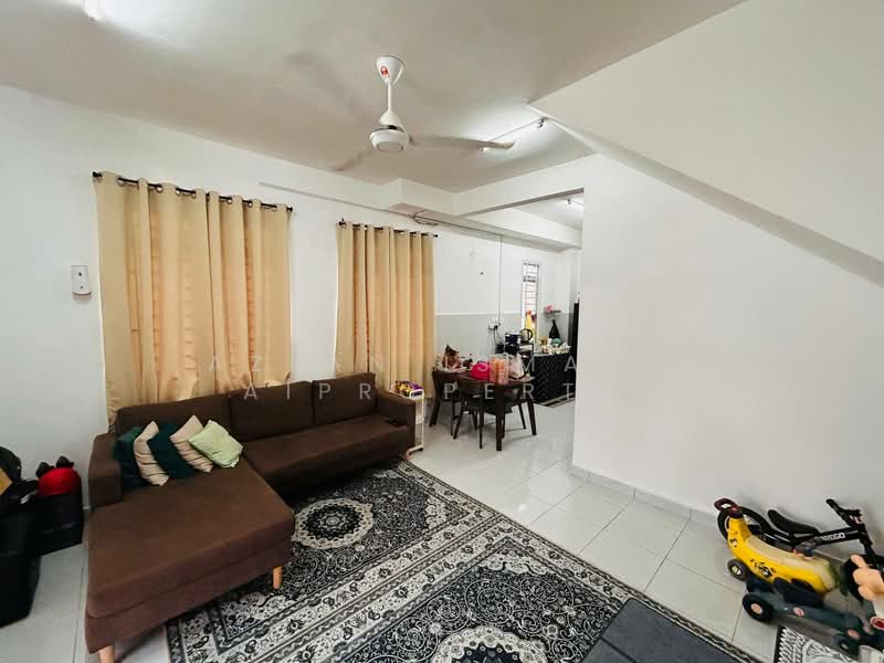 Rumah Teres 2 Tingkat untuk Dijual di Pontian (Johor) - Azlan Ismail aiproperty - Living Room - PropertyGuru.com.my
