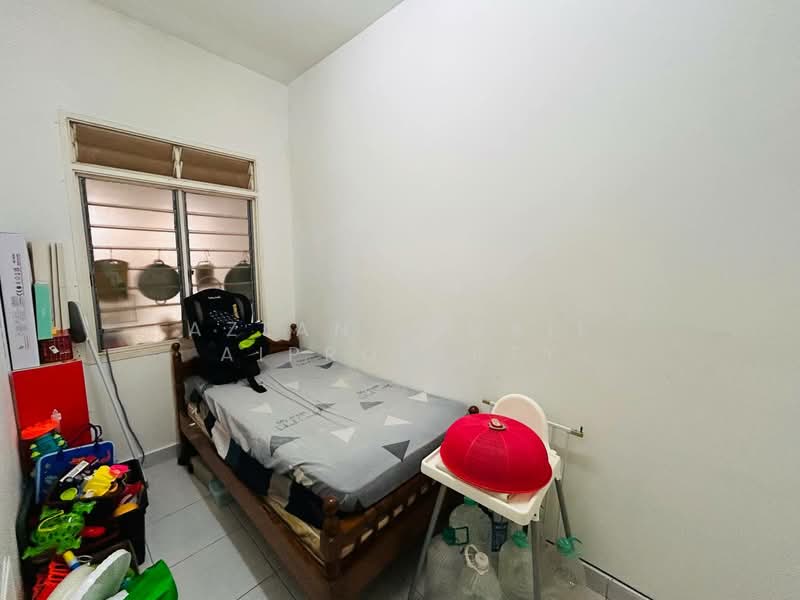 Rumah Teres 2 Tingkat untuk Dijual di Pontian (Johor) - Azlan Ismail aiproperty - Bedroom - PropertyGuru.com.my