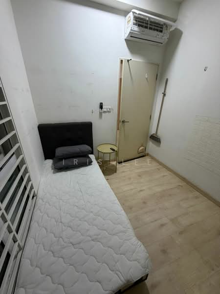 Kondominium untuk Disewa di The Holmes 1 - Iris Lee - Bedroom - PropertyGuru.com.my