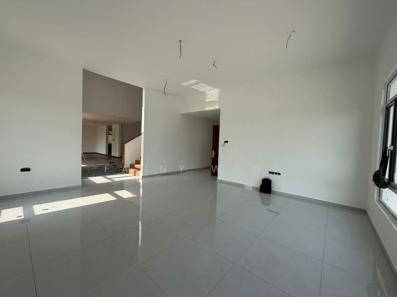 Rumah Banglo untuk Dijual di Batu Kawan (Penang) - Fanny Wong - Living Room - PropertyGuru.com.my
