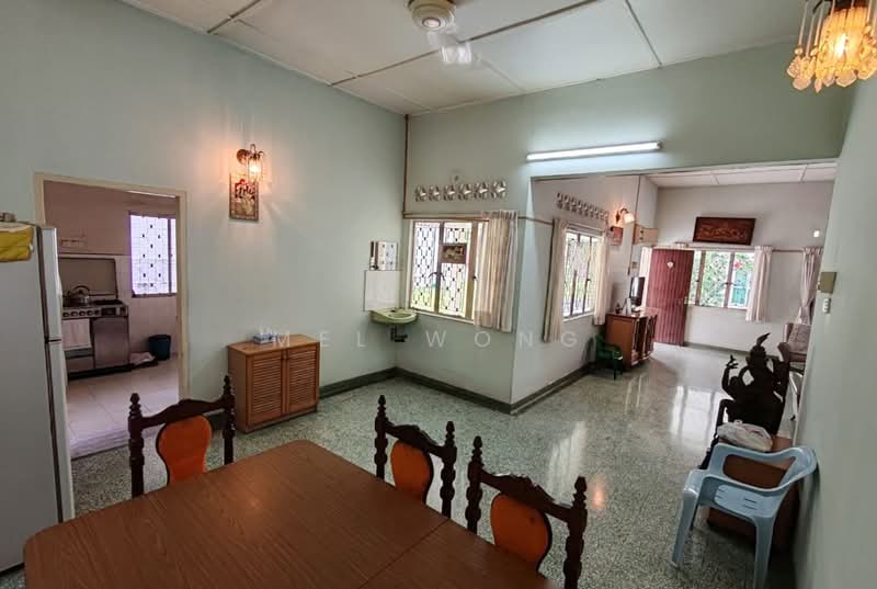 Rumah Banglo untuk Dijual di Seksyen 12 (Petaling Jaya) - Mel Wong - Kitchen - PropertyGuru.com.my