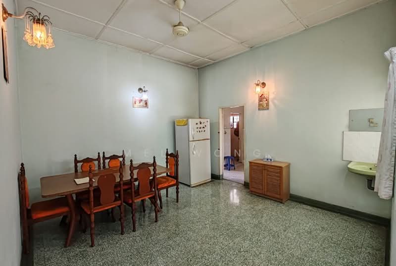 Rumah Banglo untuk Dijual di Seksyen 12 (Petaling Jaya) - Mel Wong - Dining Room - PropertyGuru.com.my