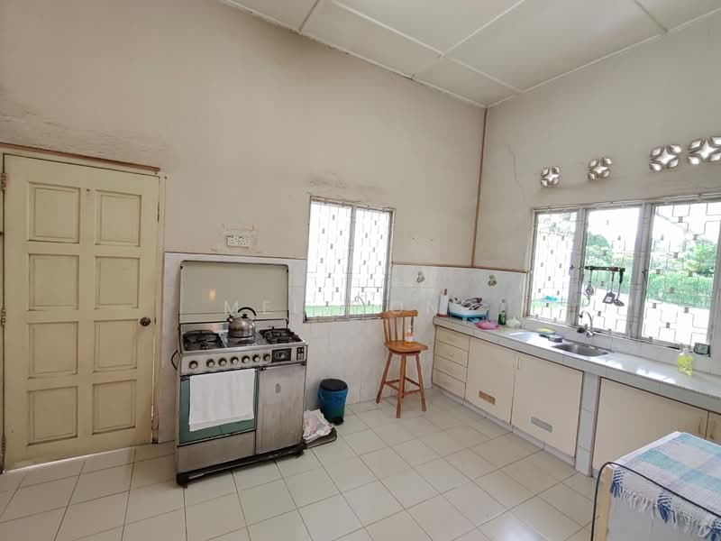 Rumah Banglo untuk Dijual di Seksyen 12 (Petaling Jaya) - Mel Wong - Kitchen - PropertyGuru.com.my
