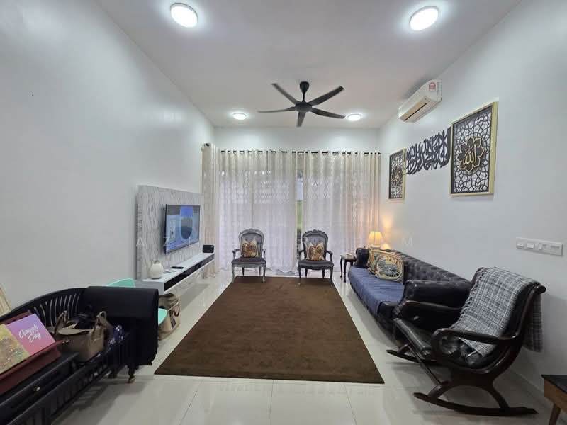 Townhouse for Sale in Tropicana Heights (Kajang) - Azli Ibrahim - Living Room - PropertyGuru.com.my