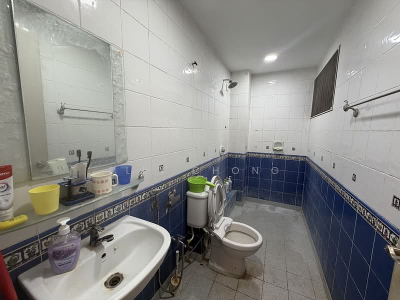 Townhouse for Sale in Taman Lagenda Mas (Cheras) - Elly Chong - PropertyGuru.com.my