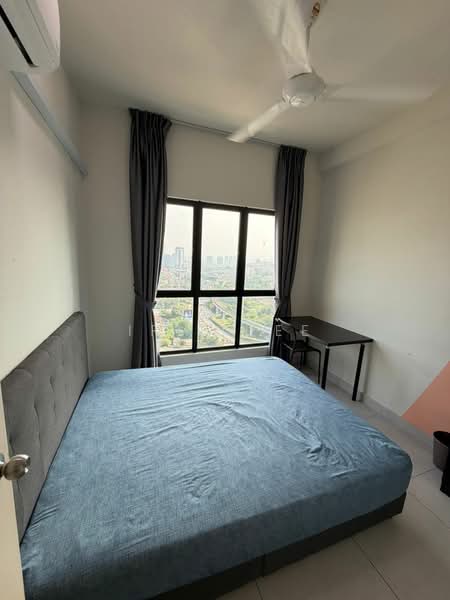 Servis Apartment untuk Disewa di Majestic Maxim - Iris Lee - Bedroom - PropertyGuru.com.my