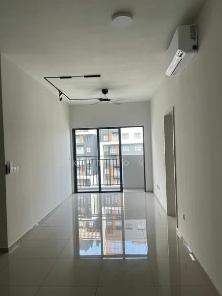 Kondominium untuk Disewa di Sky Awani Residensi 4 - CK Teong - Living Room - PropertyGuru.com.my