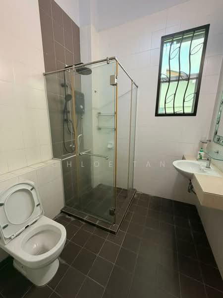 2-storey Terraced House for Rent in Setia Indah (Setia Alam) - Chloe Tan - Bathroom - PropertyGuru.com.my