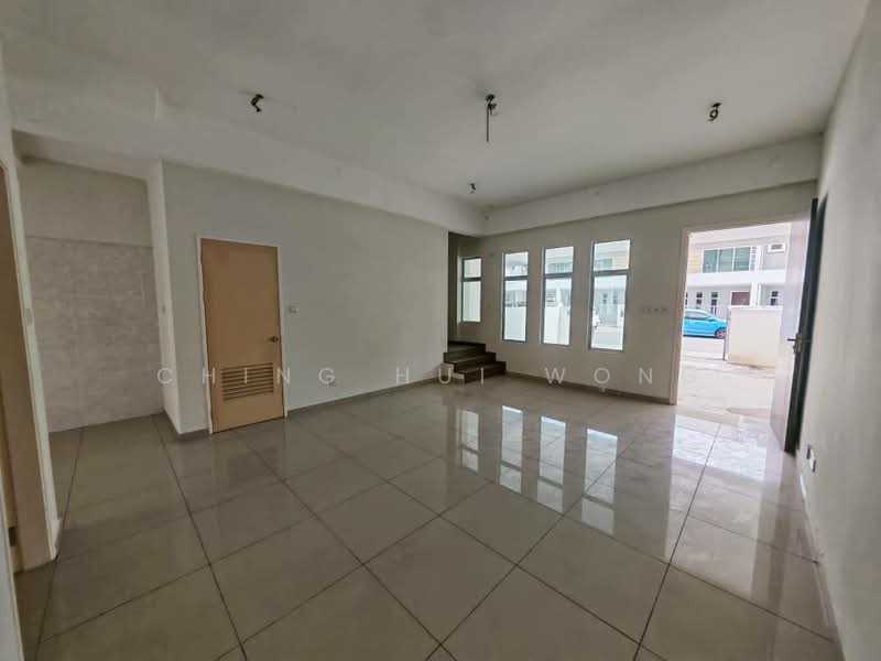2-storey Terraced House for Sale in Sepanggar Kkip (Kota Kinabalu) - Ching Hui Wong - Living Room - PropertyGuru.com.my