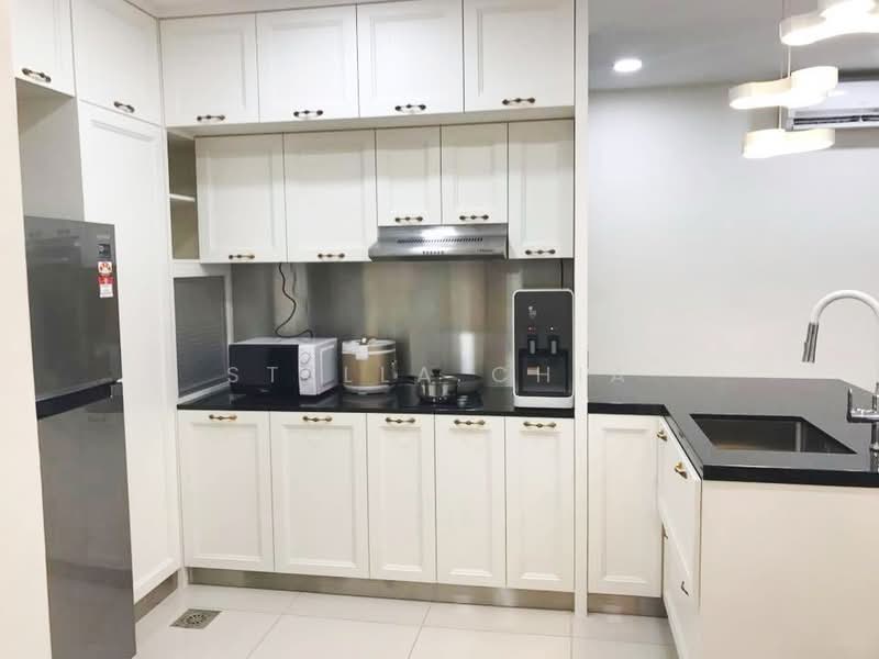 Kondominium untuk Dijual di PARC Regency (Residensi Masai) - Stella Chia - Kitchen - PropertyGuru.com.my