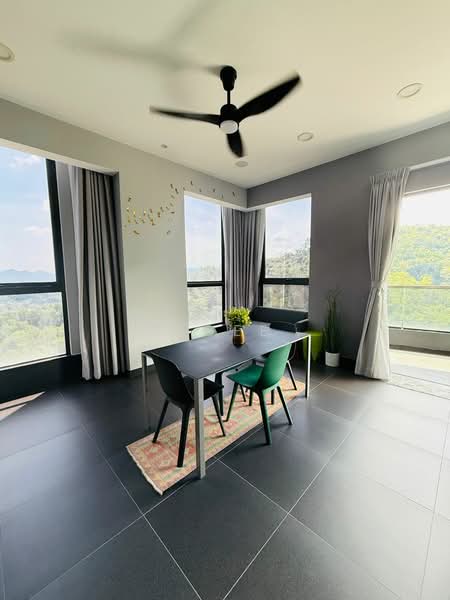 Kondominium untuk Dijual di The Veo - PeiGee . - Dining Room - PropertyGuru.com.my