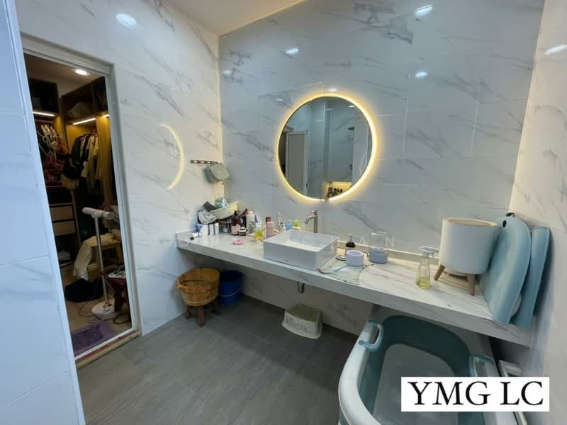 2-storey Terraced House for Sale in Kota Bayuemas (Klang) - Louis Chan - Bathroom - PropertyGuru.com.my