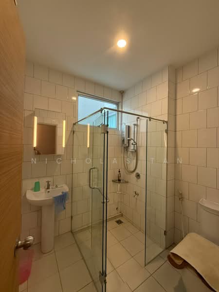 Rumah Teres 3 Tingkat untuk Dijual di Academia Lane (Samarahan) - Nicholas Tan - PropertyGuru.com.my