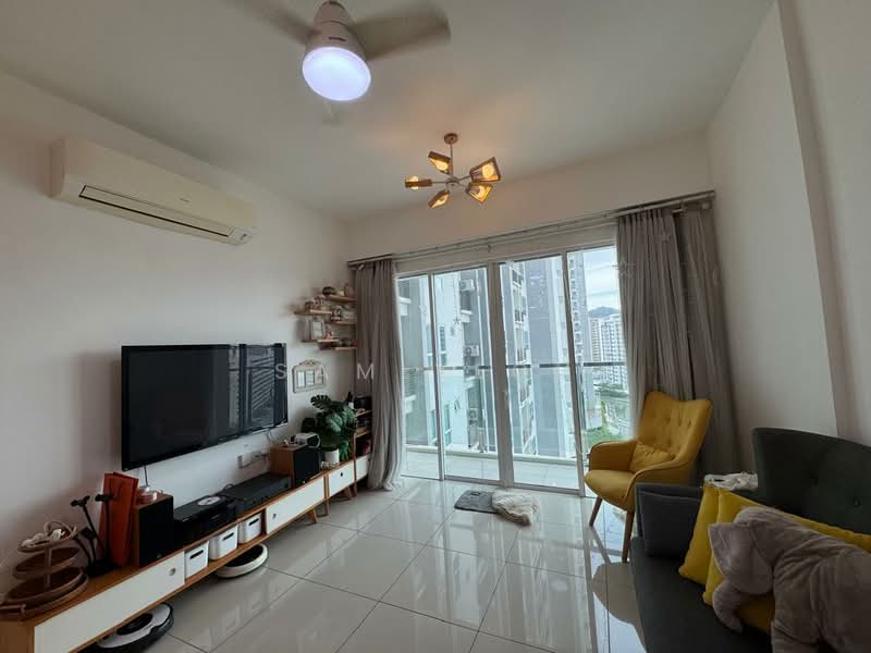 Condominium for Sale at Tropicana Bay Residences - Sam Yeoh - Living Room - PropertyGuru.com.my