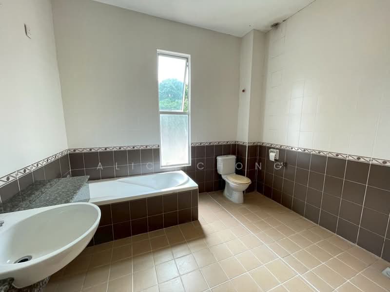 Bungalow for Sale in Bandar Putra (Kulai) - Alice Chong - PropertyGuru.com.my