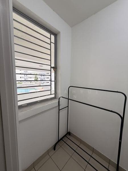 Condominium for Sale at Vision Residence (V'Residence) - Md Syahrul Faez Bin Manan - Balcony - PropertyGuru.com.my