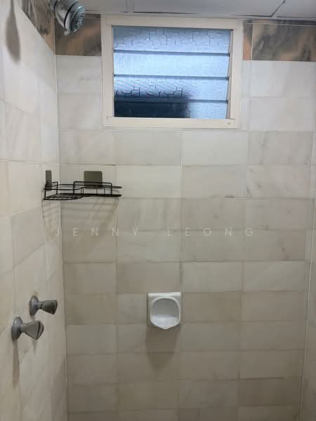 Pangsapuri untuk Disewa di Desa Mar Vista - Jenny Leong - Bathroom - PropertyGuru.com.my