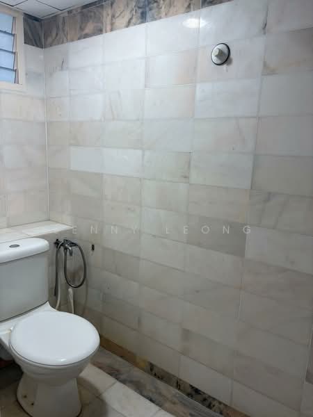Pangsapuri untuk Dijual di Desa Mar Vista - Jenny Leong - Bathroom - PropertyGuru.com.my