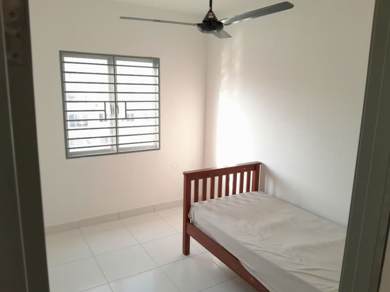 Apartment for Rent at Gapura Bayu - Chong . - Bedroom - PropertyGuru.com.my