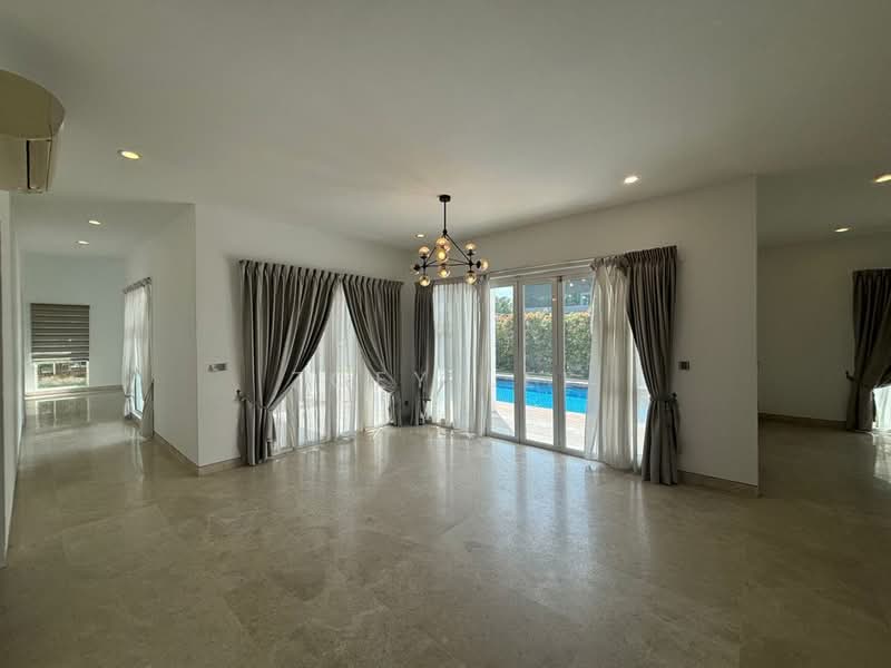 Rumah Banglo untuk Disewa di Iskandar Puteri (Nusajaya) (Johor) - Zoey Lee - Living Room - PropertyGuru.com.my