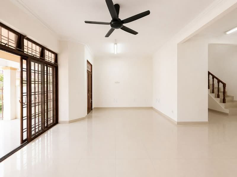 Semi-Detached House for Sale in Taman Perling (Perling) - U Hon Kun - Living Room - PropertyGuru.com.my