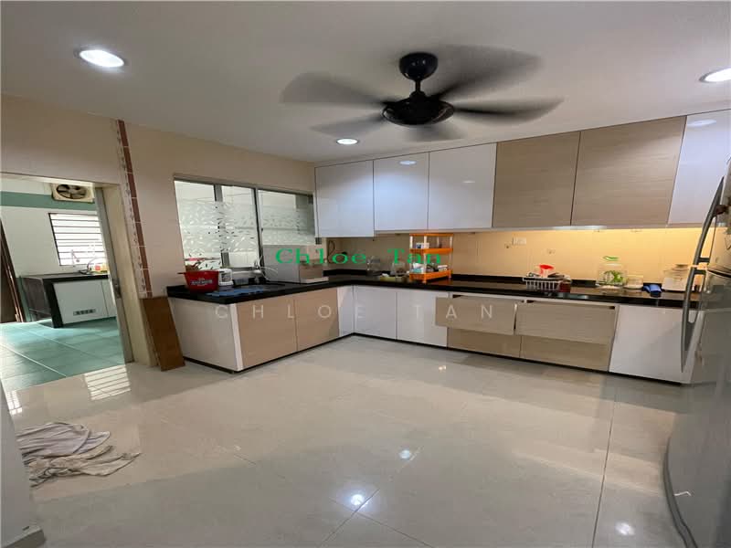 Semi-Detached House for Sale in Taman Bukit Raja (Klang) - Chloe Tan - PropertyGuru.com.my