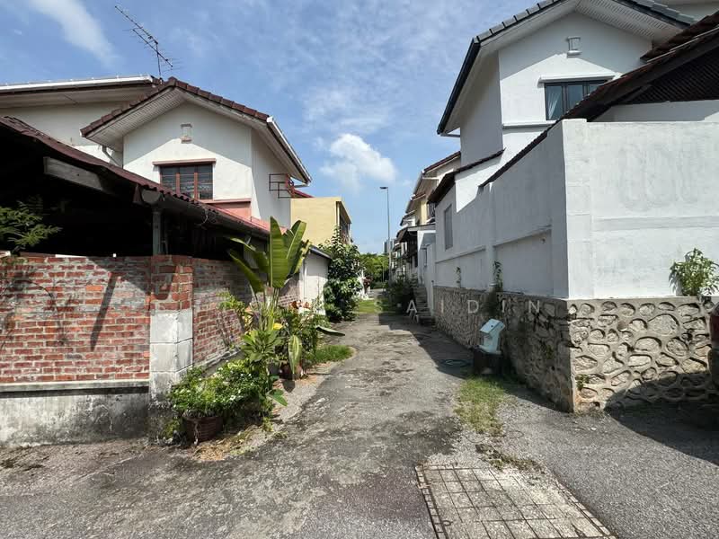 Rumah Teres 2 Tingkat untuk Dijual di Petaling Jaya (Selangor) - Shiqin Saidin - Exterior - PropertyGuru.com.my