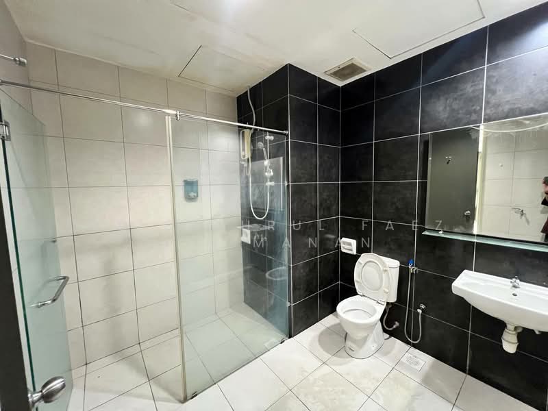Service Residence for Rent at D'Pulze Cyberjaya - Md Syahrul Faez Bin Manan - Bathroom - PropertyGuru.com.my
