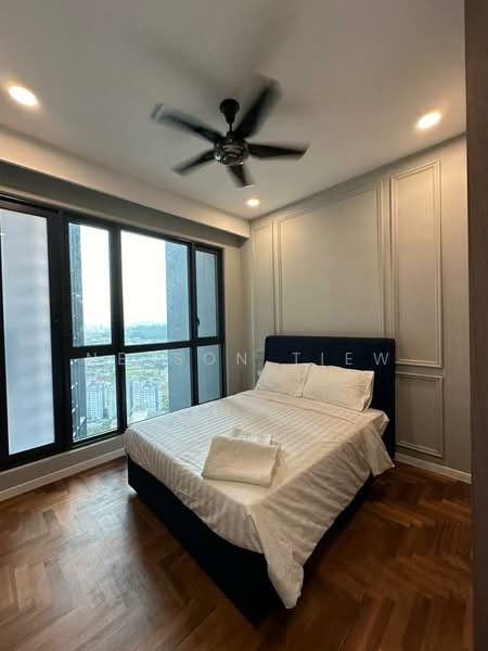 Servis Apartment untuk Disewa di Bloomsvale Menara Vista Petaling - Nelson Tiew - Bedroom - PropertyGuru.com.my
