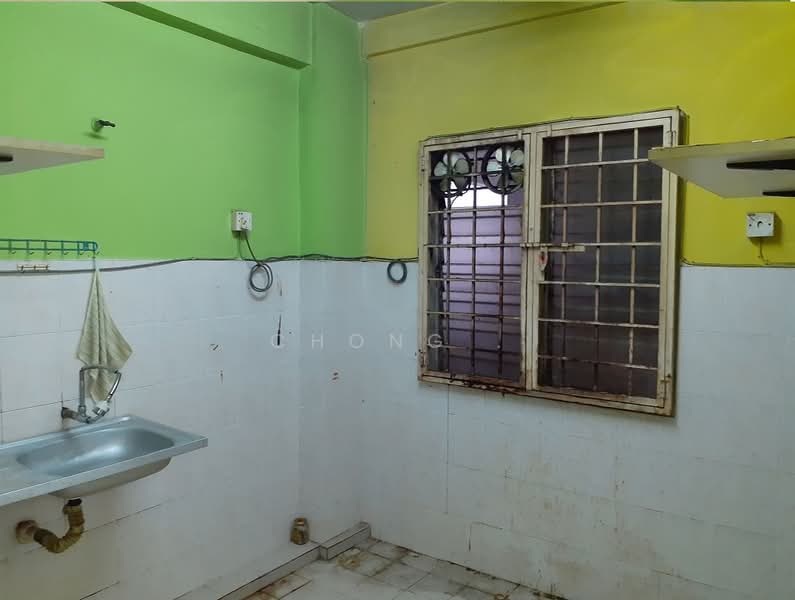 Apartment for Rent at Meranti Apartment - Chong . - Kitchen - PropertyGuru.com.my
