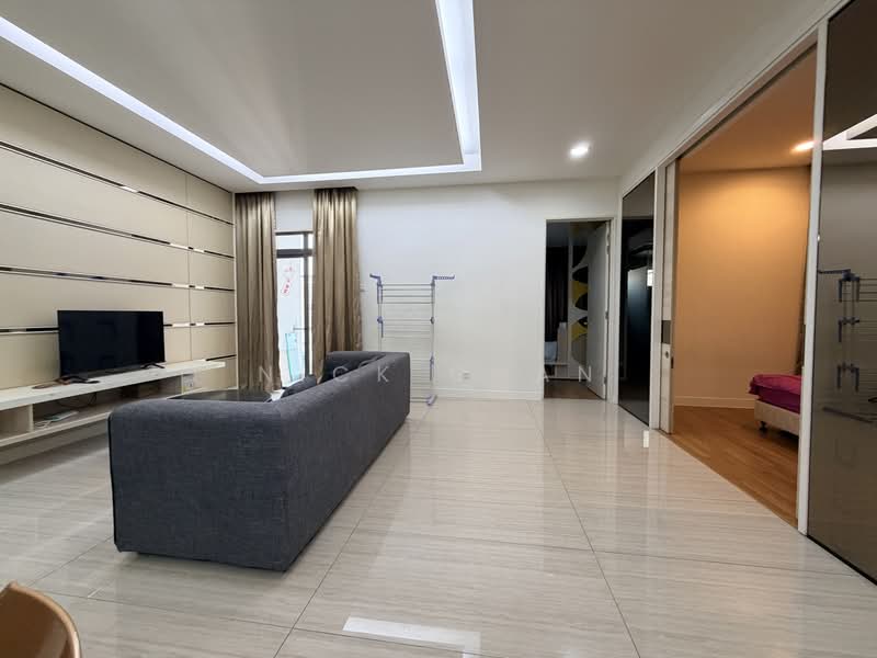 Servis Apartment untuk Dijual di Eve Suite / NZX Square - Nick Chan - Living Room - PropertyGuru.com.my