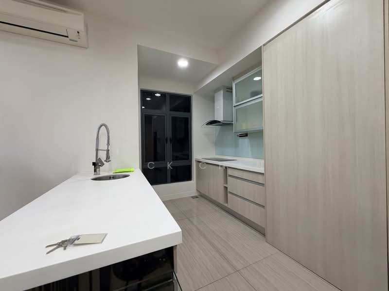 Servis Apartment untuk Dijual di Eve Suite / NZX Square - Nick Chan - Kitchen - PropertyGuru.com.my
