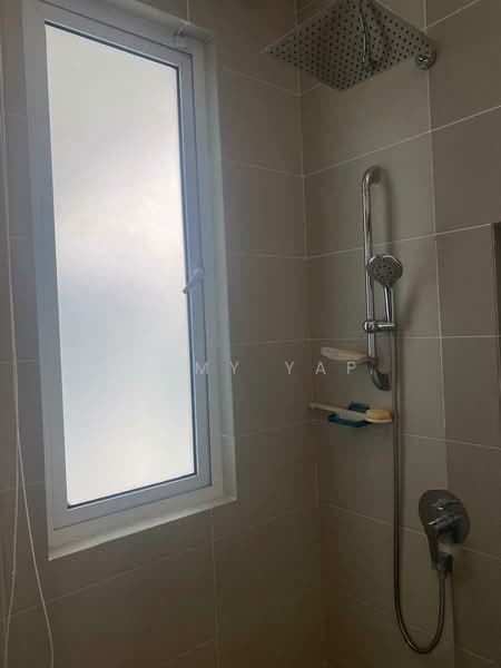 Rumah Teres untuk Dijual di Bandar Rinching (Semenyih) - Emmy Yap - Bathroom - PropertyGuru.com.my