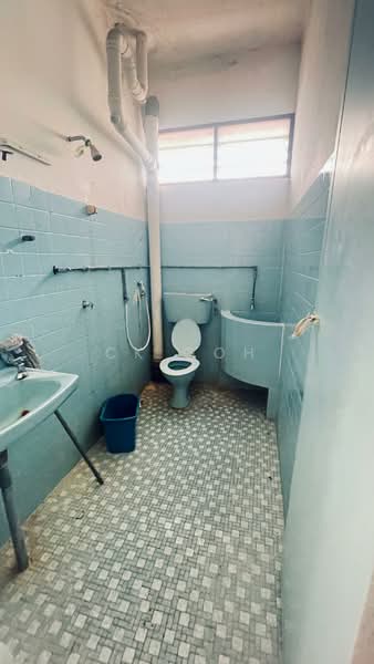 Rumah Berkembar untuk Disewa di Gelugor (Penang) - CK Goh - Bathroom - PropertyGuru.com.my