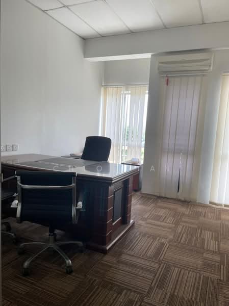 Kedai / Pejabat untuk Disewa di Seksyen U13 (Setia Alam) - Chloe Tan - Study - PropertyGuru.com.my