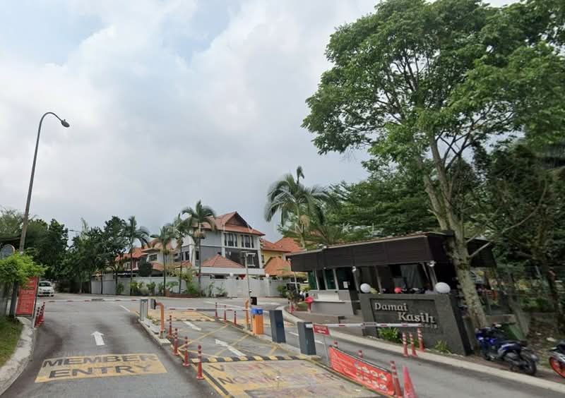 Rumah Berkembar untuk Dijual di Alam Damai (Cheras) - Kelvin KJ - Exterior - PropertyGuru.com.my
