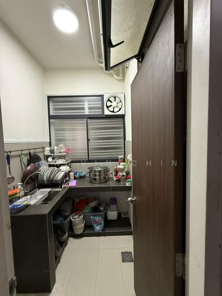 Service Residence for Rent at Seasons Garden Residences - calvin Chin - Kitchen - PropertyGuru.com.my