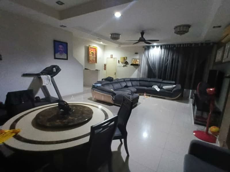 2-storey Terraced House for Rent in Taman Sutera (Kajang) - Alvin Lee - Living Room - PropertyGuru.com.my