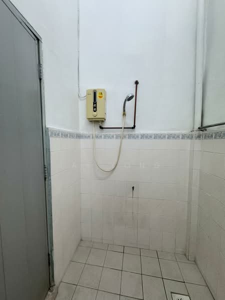 Rumah Teres 1.5 Tingkat untuk Dijual di Kepong Baru (Kepong) - Jay Yong - PropertyGuru.com.my