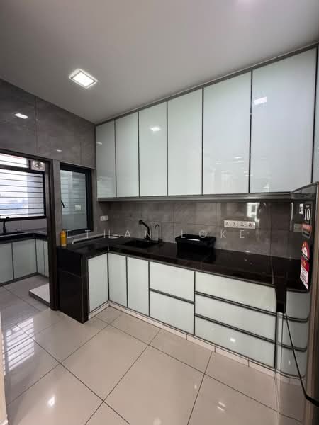 Condominium for Rent at The Henge - Ethan Loke - Kitchen - PropertyGuru.com.my