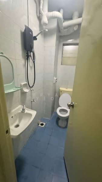Apartment for Sale at Flora Damansara Apartment - Bryan Yeoh - Bathroom - PropertyGuru.com.my