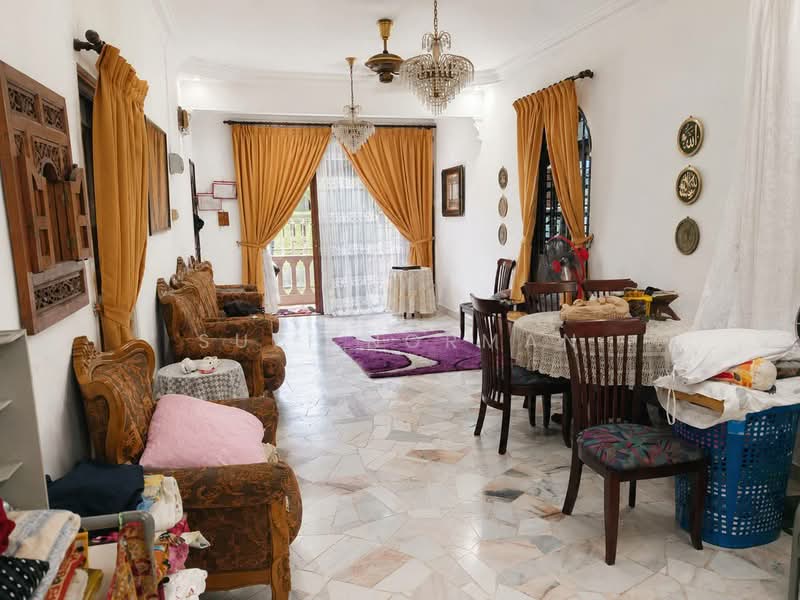 Rumah Teres 1 Tingkat untuk Dijual di Taman Desa Jaya (Johor Bahru) - Sufi Norman - Living Room - PropertyGuru.com.my