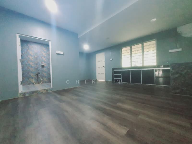 Rumah Teres 1 Tingkat untuk Dijual di Taman Ayer Molek (Ayer Molek) - CHIN FN - Kitchen - PropertyGuru.com.my